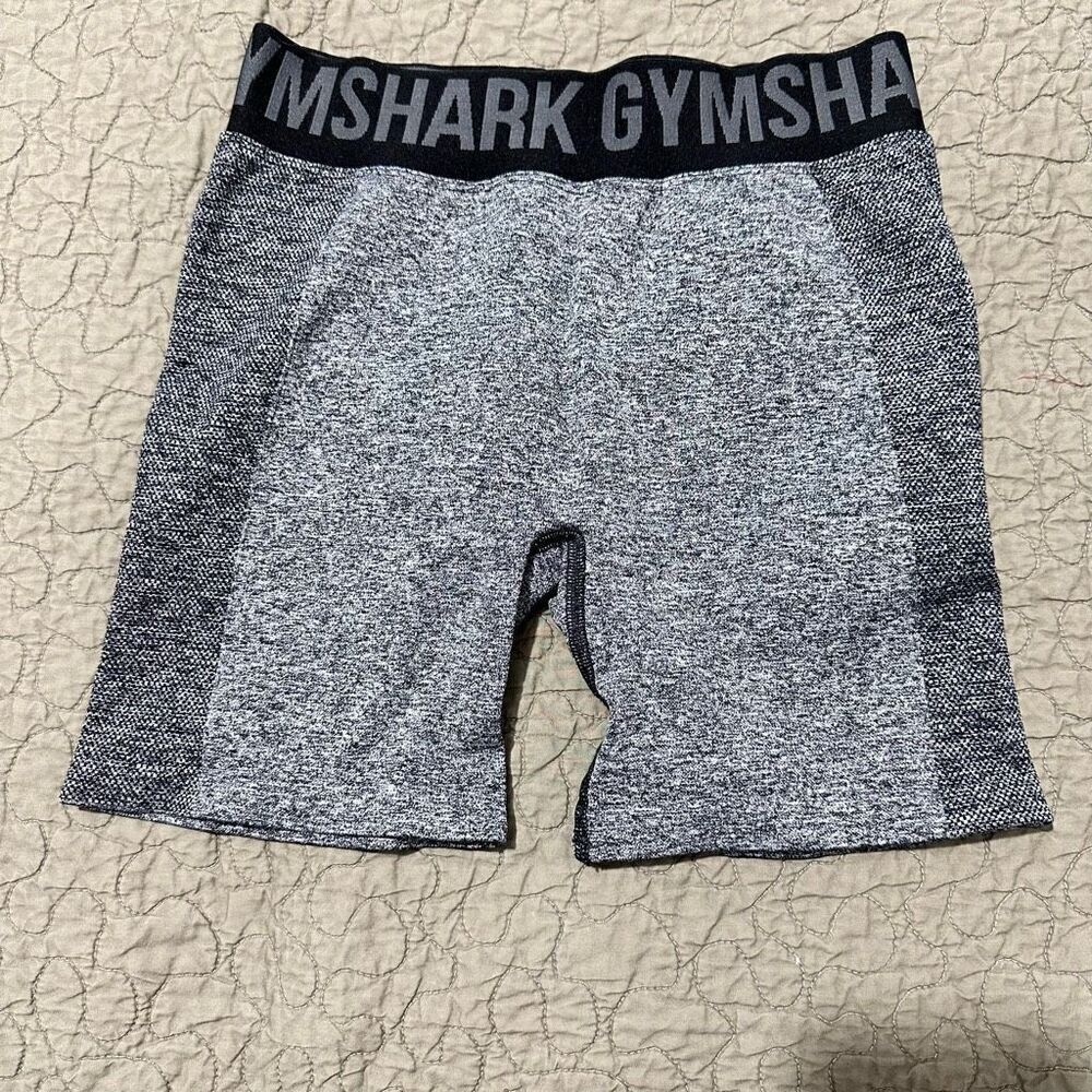 Gymshark Shorts Women small Flex Seamless Biker Bike Gray Athletic A716 - Picture 1 of 4